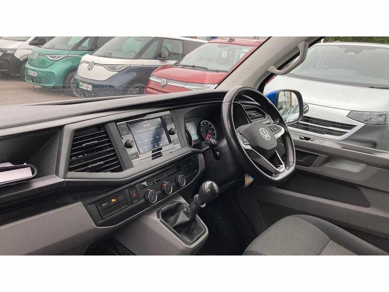 Used Volkswagen Transporter 2023 for sale - 76205688: Photo 2