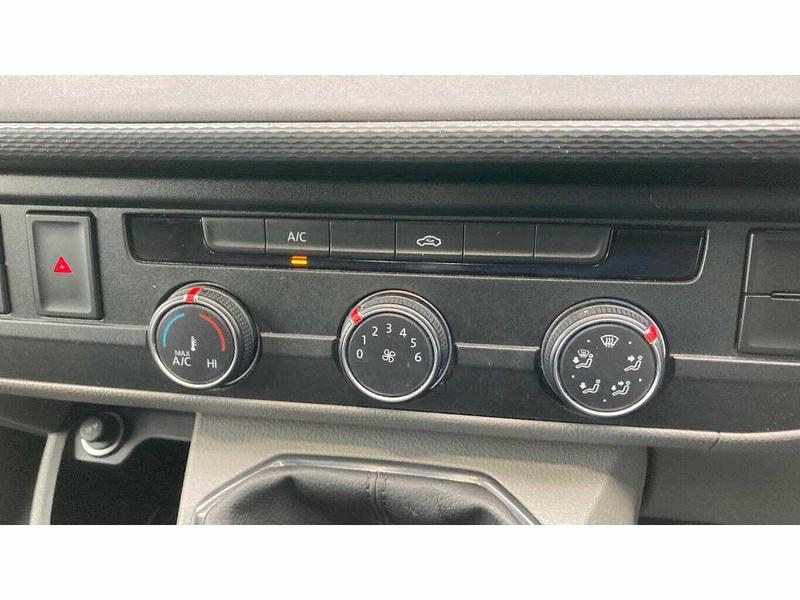 Used Volkswagen Transporter 2023 for sale - 76205688: Photo 33