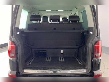 Used Volkswagen Caravelle 2020 for sale - 76797151: Photo