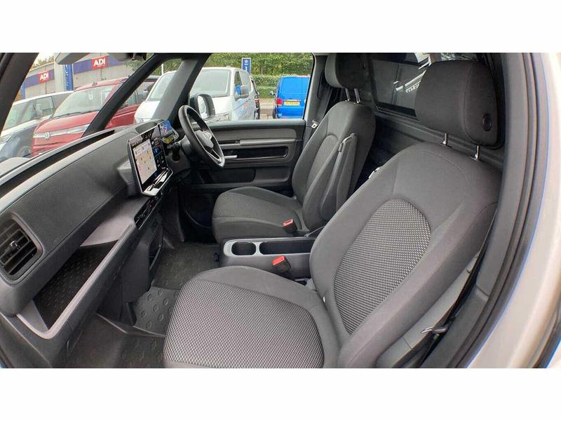 Used Volkswagen ID. Buzz Cargo 2025 for sale - 75638837: Photo 40