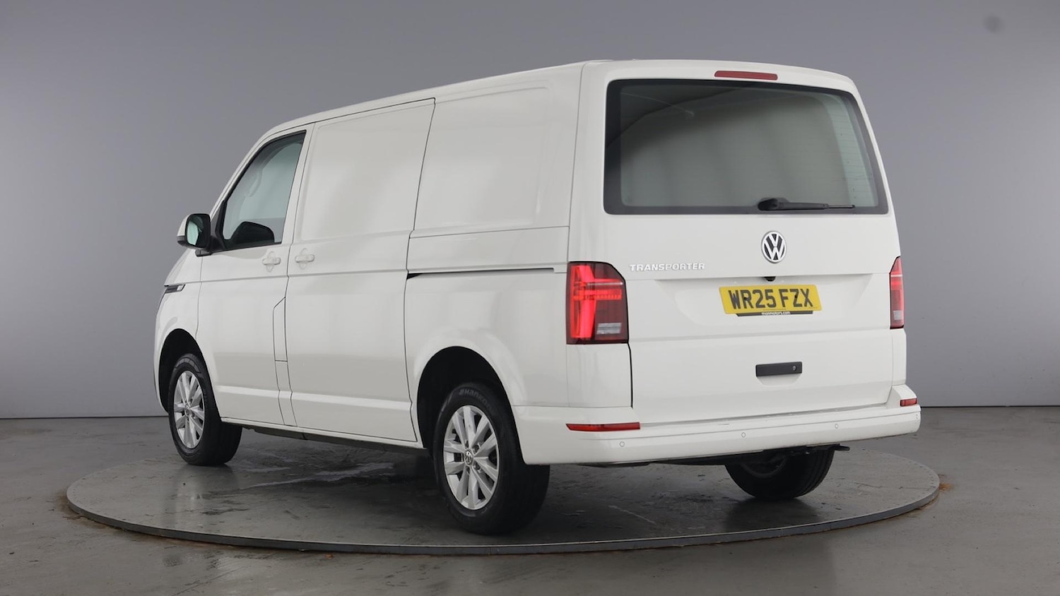Used Volkswagen Transporter 2025 for sale - 77515518: Photo 3