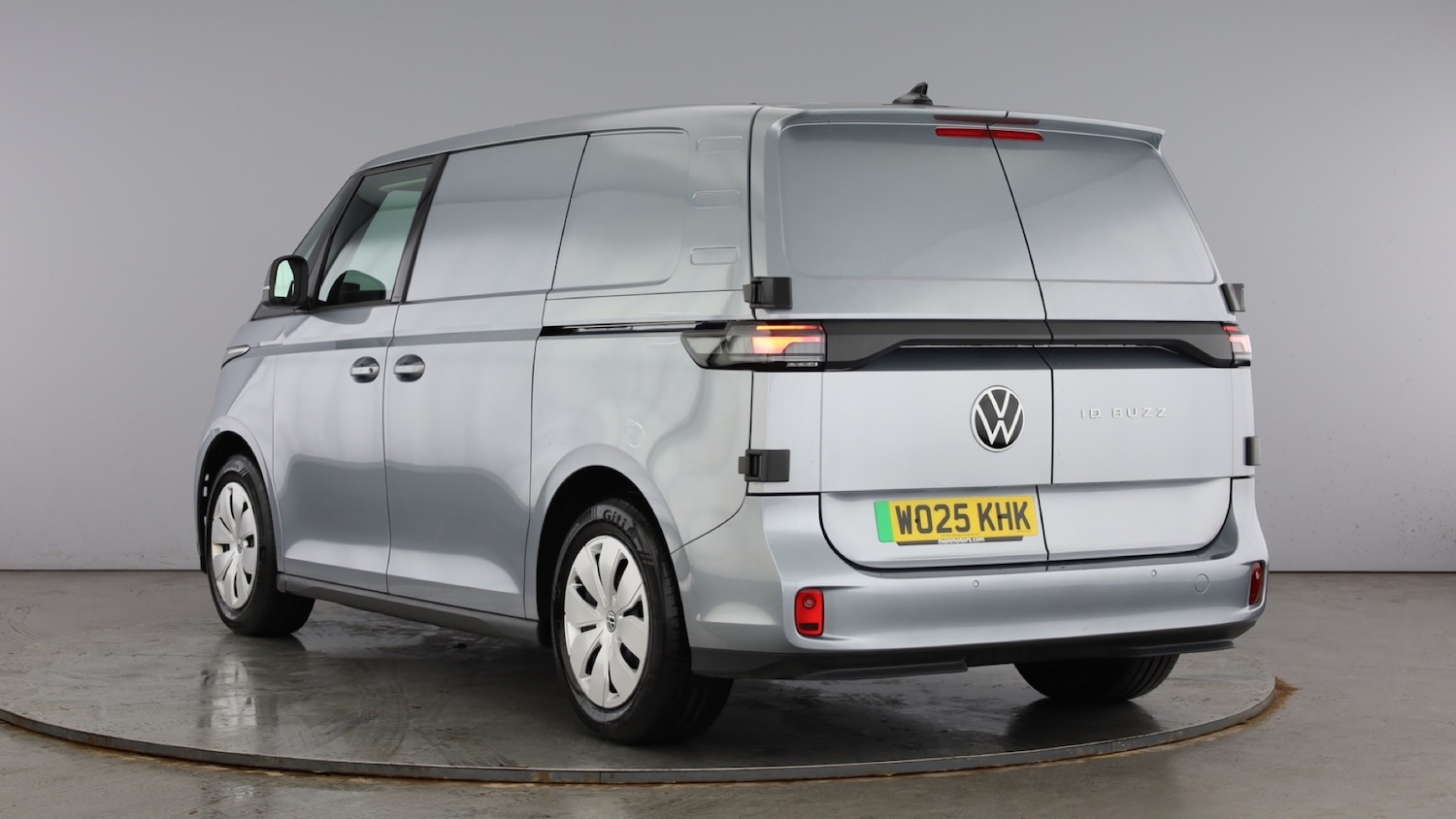 Used Volkswagen ID.Buzz 2025 for sale - 77916333: Photo 3