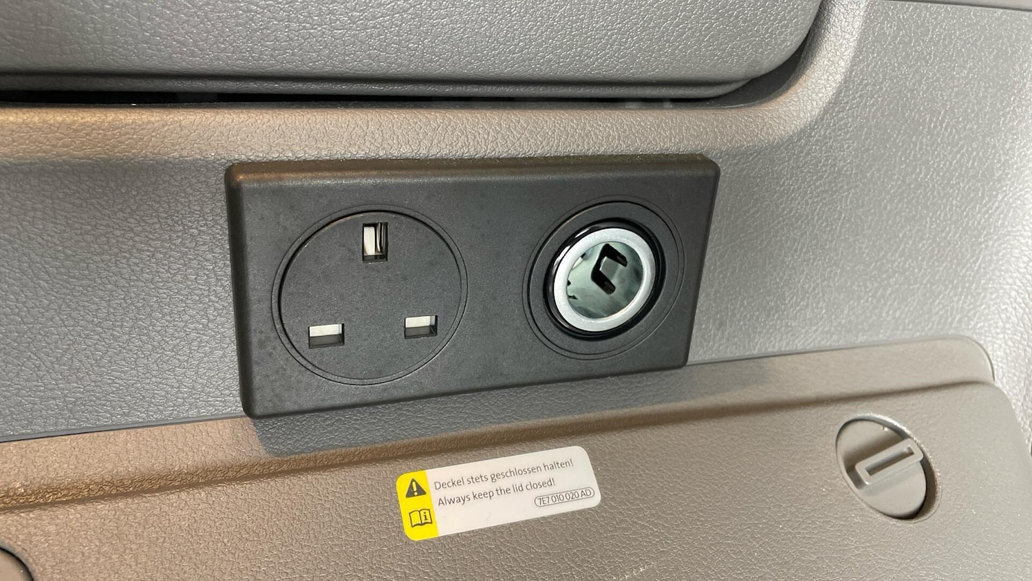 Used Volkswagen California 2024 for sale - 77602670: Photo 28