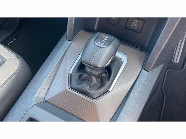 Used Volkswagen Amarok 2025 for sale - 74931815: Photo 34