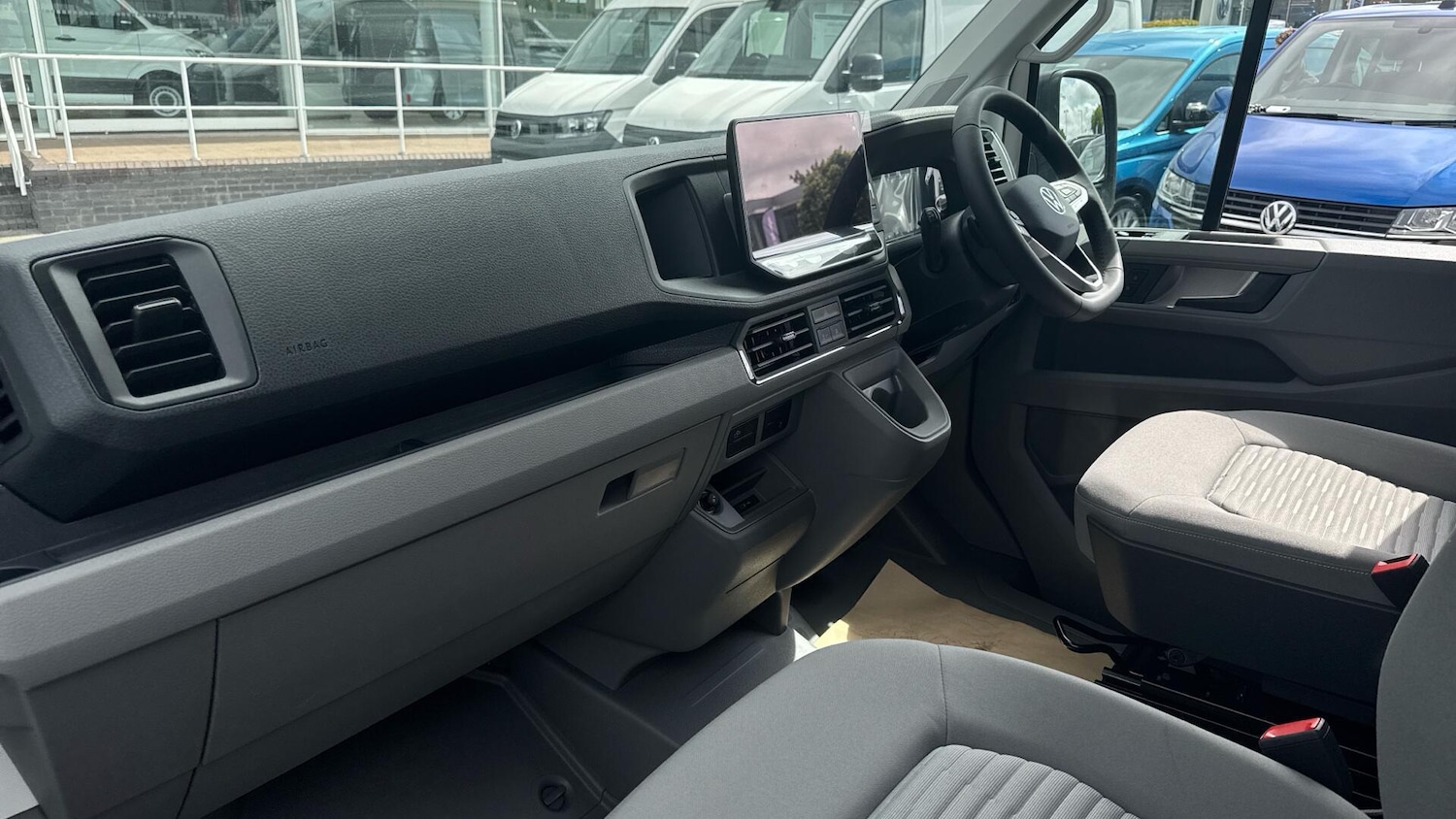 Used Volkswagen California 2025 for sale - 77515773: Photo 2