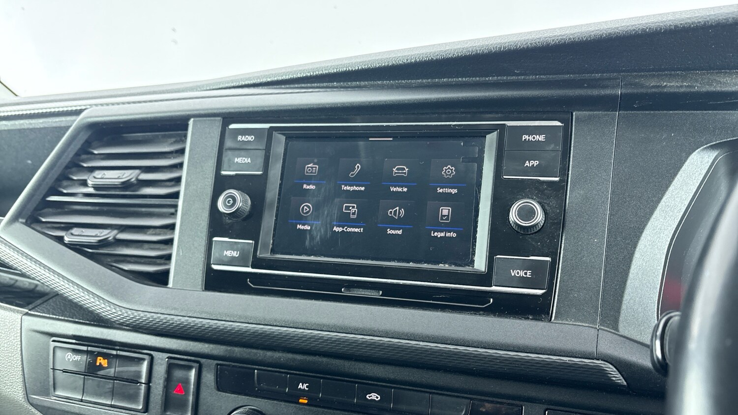 Used Volkswagen Transporter 2022 for sale - 77916319: Photo 18