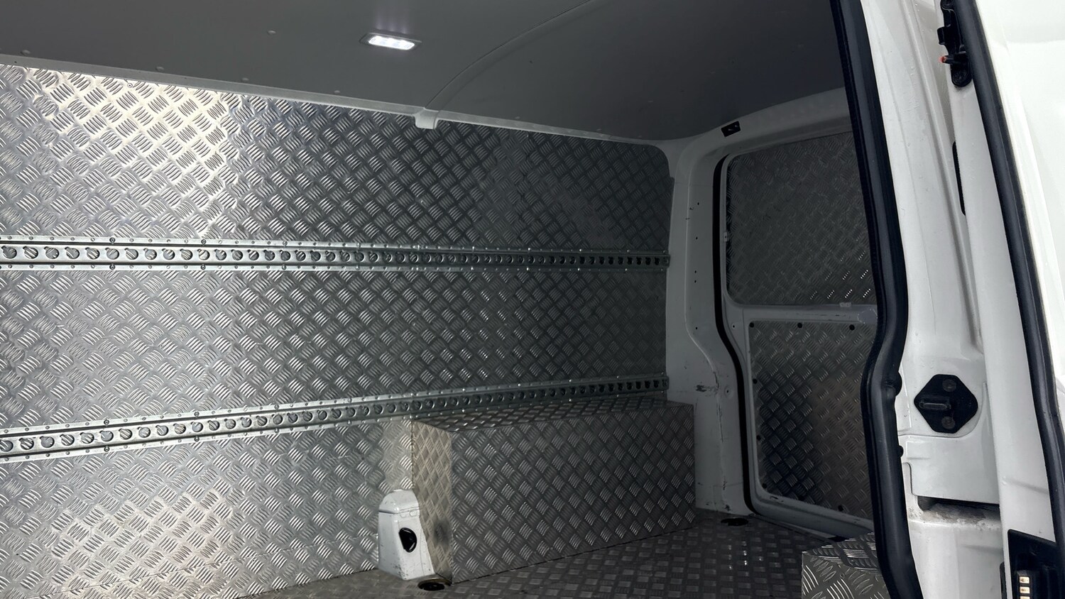 Used Volkswagen Transporter 2022 for sale - 77916319: Photo 29