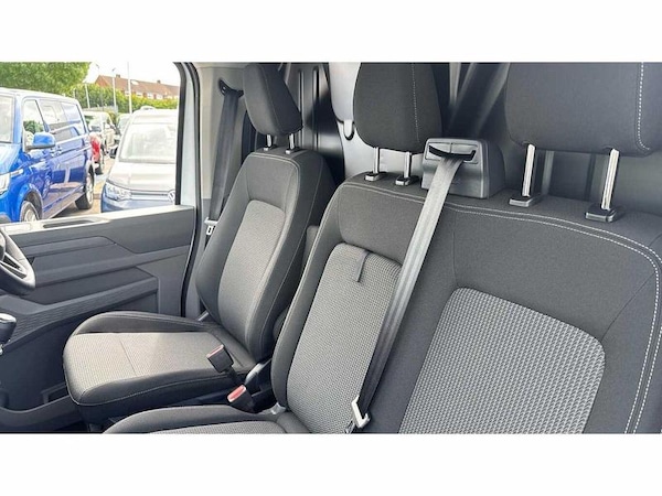 Used Volkswagen Transporter 2025 for sale - 74931699: Photo 24