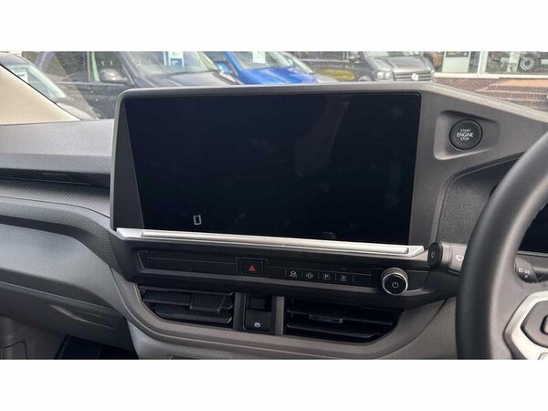 Used Volkswagen Transporter 2025 for sale - 74931699: Photo 30