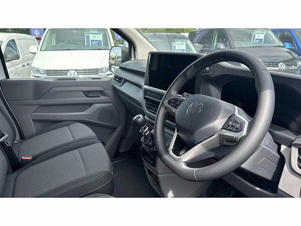 Used Volkswagen Transporter 2025 for sale - 74931699: Photo 6