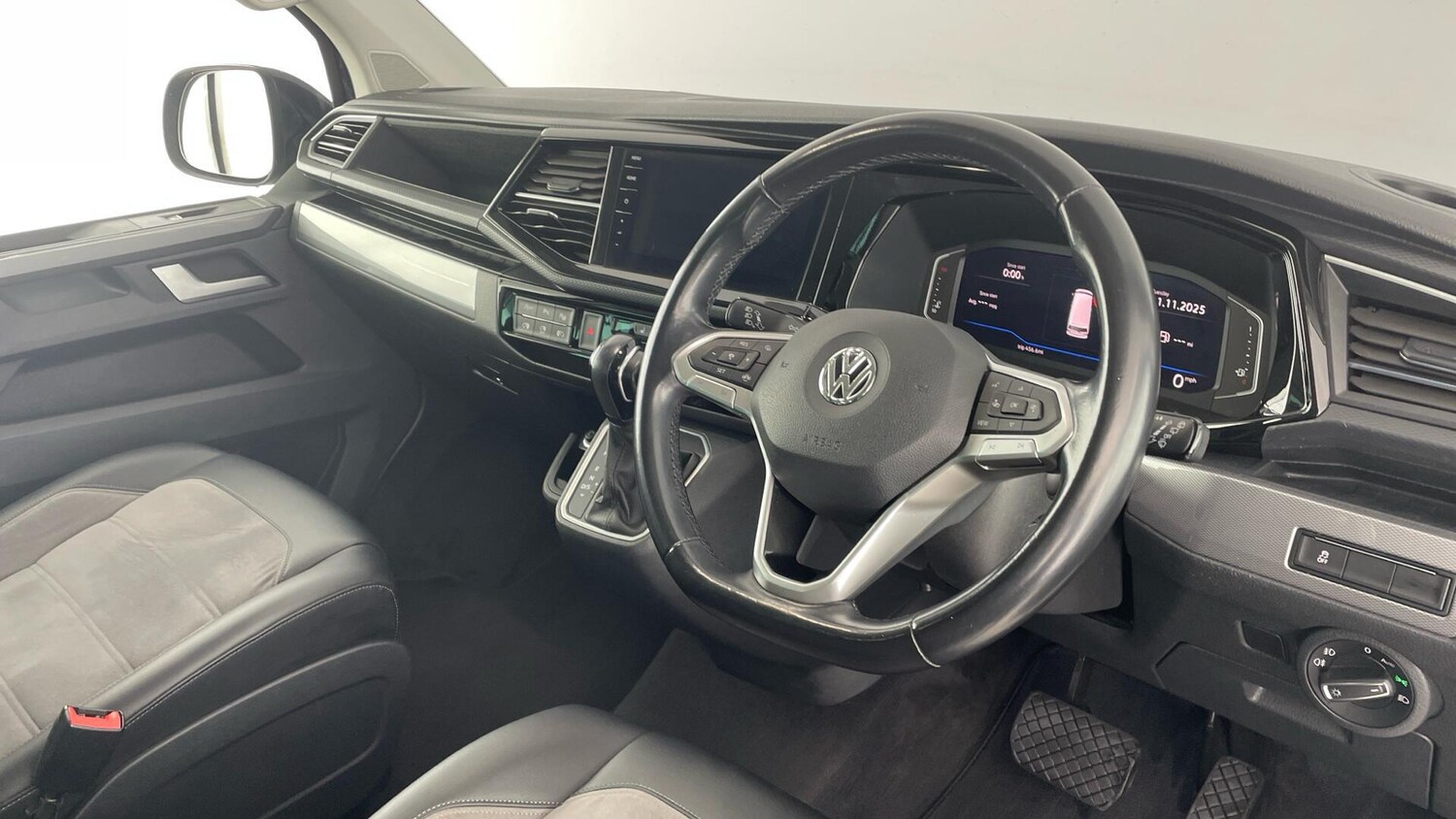 Used Volkswagen Caravelle 2020 for sale - 77506223: Photo 6