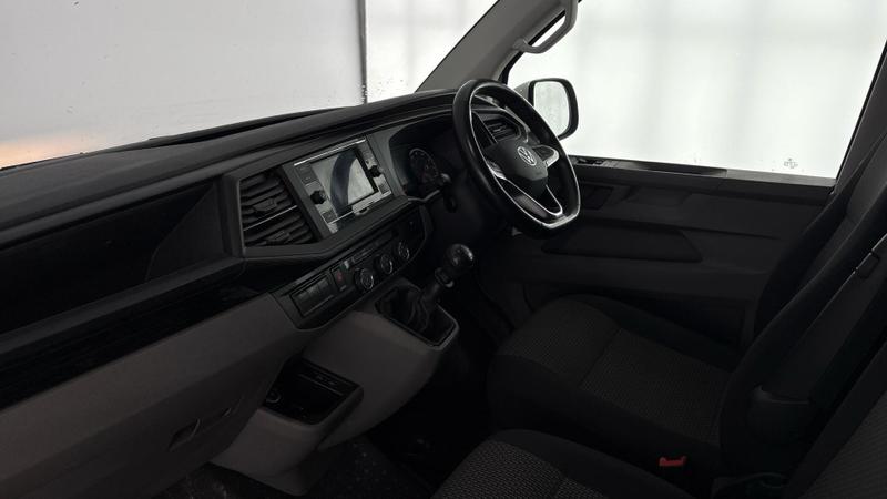 Used Volkswagen Transporter 2022 for sale - 77036834: Photo 2