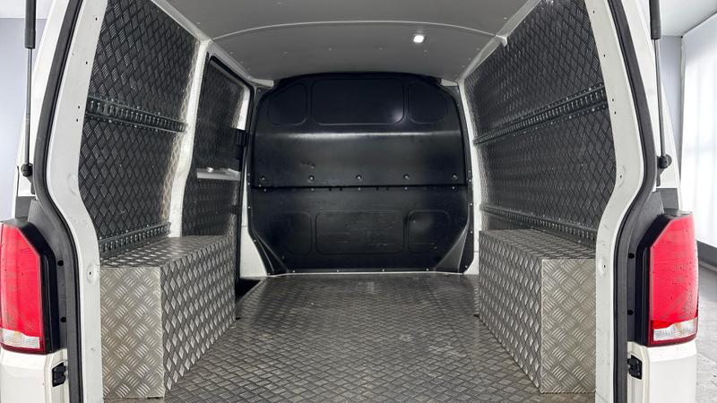 Used Volkswagen Transporter 2022 for sale - 77036834: Photo 8