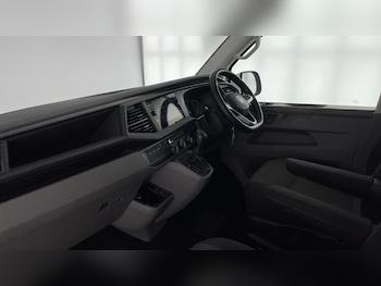 Used Volkswagen Transporter 2024 for sale - 74864919: Photo
