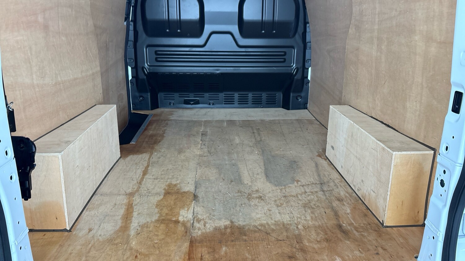 Used Volkswagen Transporter 2025 for sale - 77602499: Photo 17