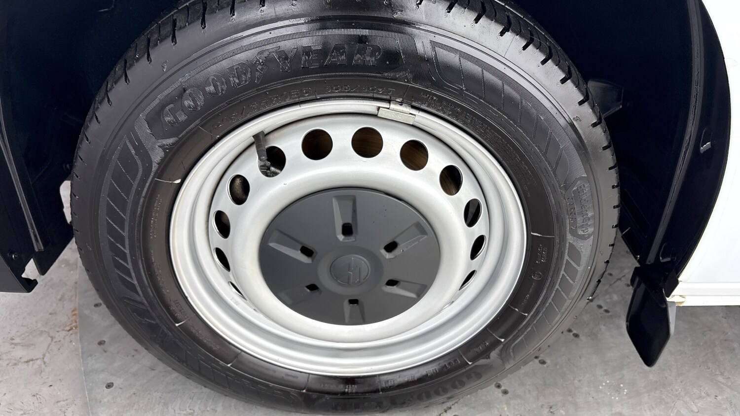 Used Volkswagen Transporter 2025 for sale - 77602499: Photo 31