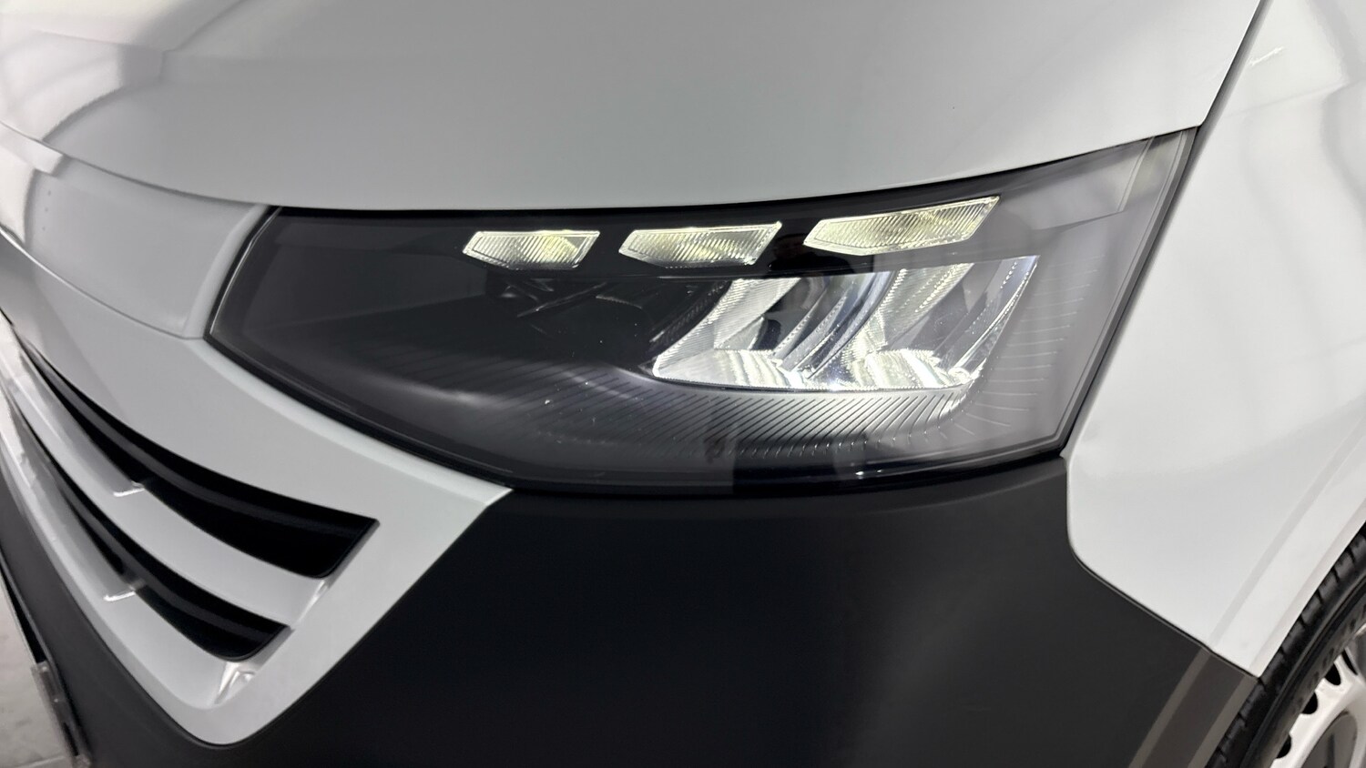 Used Volkswagen Transporter 2025 for sale - 77602499: Photo 32