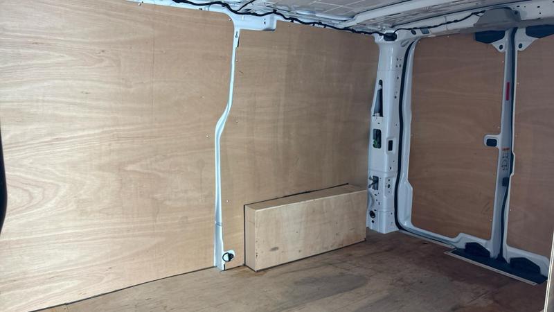 Used Volkswagen Transporter 2025 for sale - 74931802: Photo 28