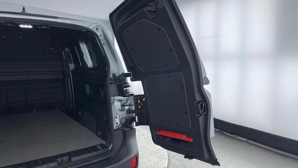 Used Volkswagen ID. Buzz Cargo 2024 for sale - 74864890: Photo 22