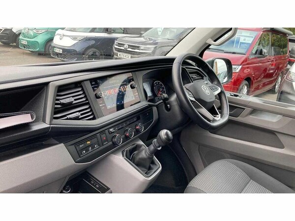Used Volkswagen Transporter 2023 for sale - 76255488: Photo 2