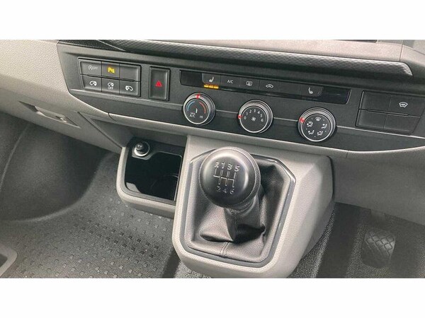 Used Volkswagen Transporter 2023 for sale - 76255488: Photo 36