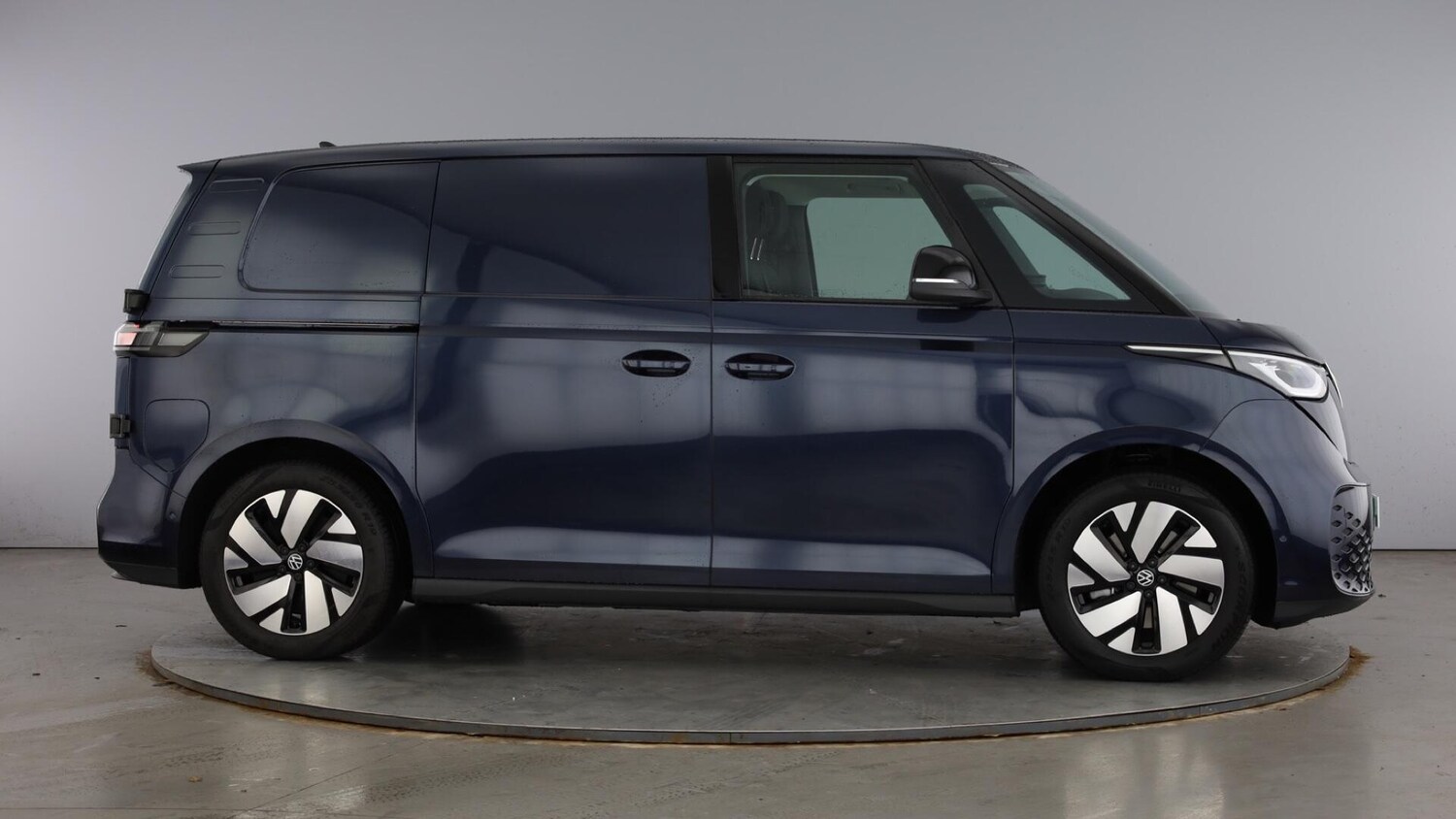 Used Volkswagen ID.Buzz 2025 for sale - 77515617: Photo 4