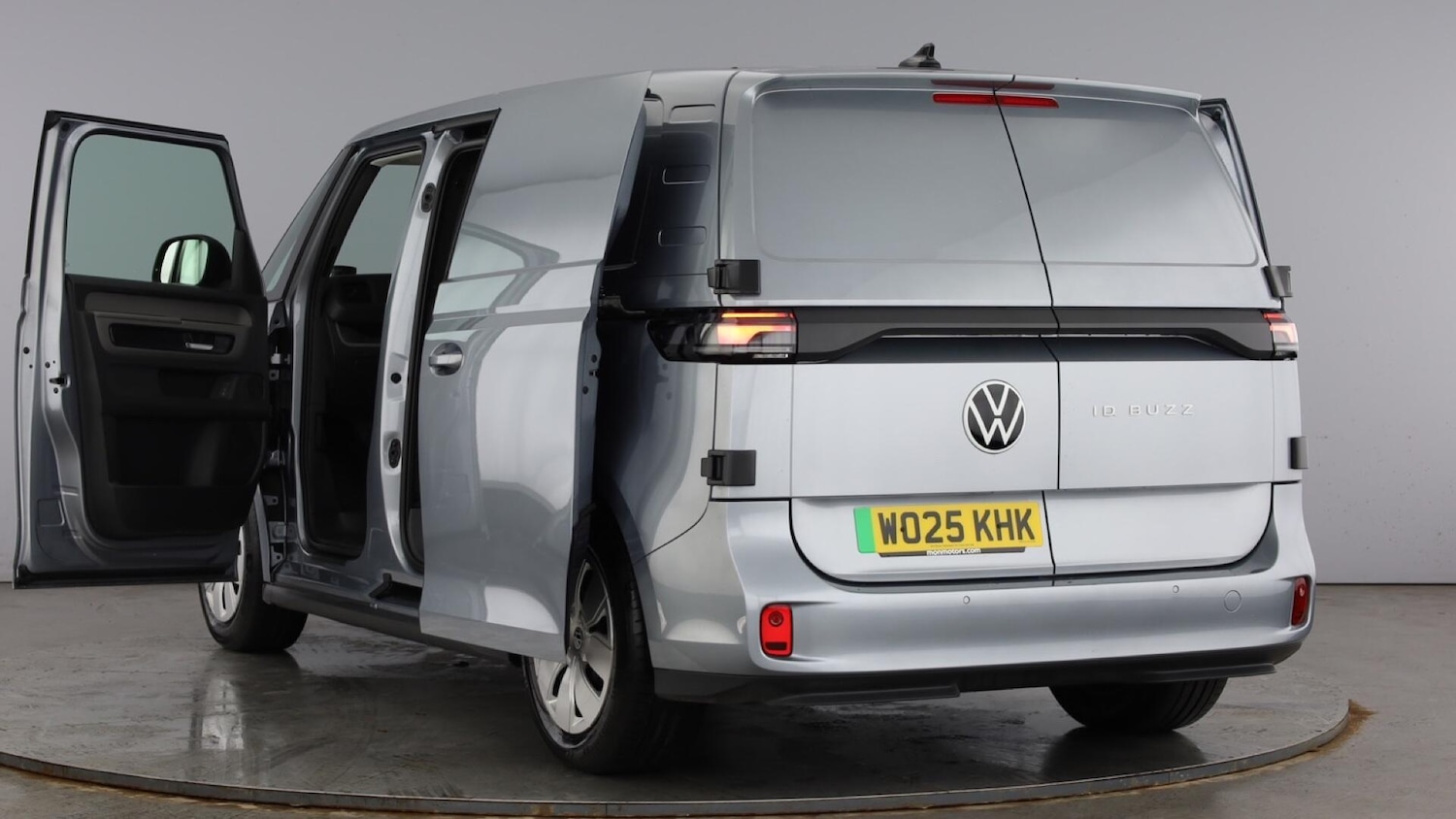 Used Volkswagen ID. Buzz Cargo 2025 for sale - 77701437: Photo 11