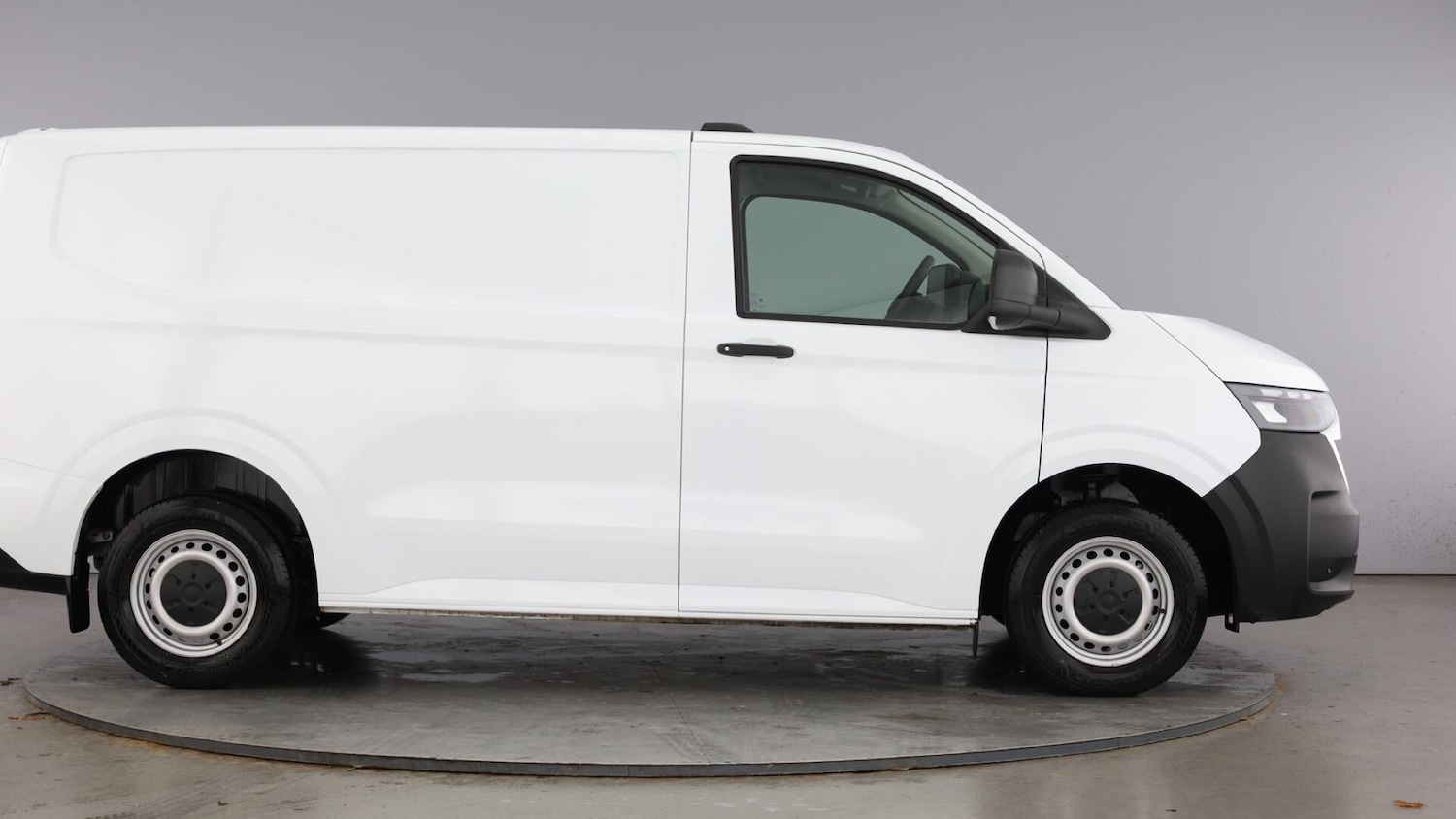 Used Volkswagen Transporter 2025 for sale - 77515515: Photo 4