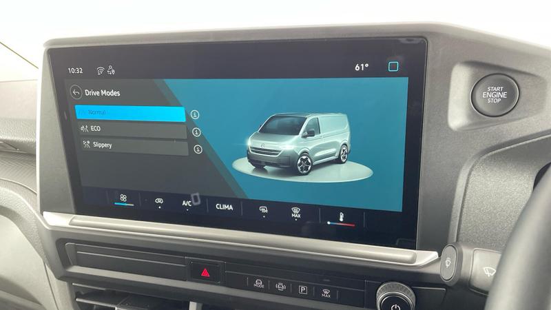 Used Volkswagen Transporter 2025 for sale - 76172652: Photo 13