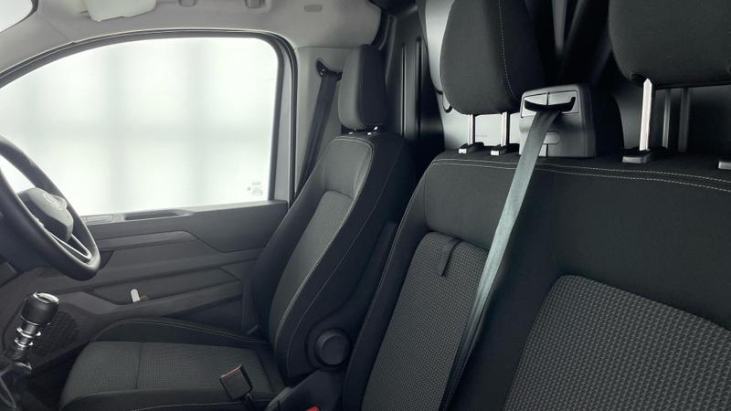 Used Volkswagen Transporter 2025 for sale - 76172652: Photo 30