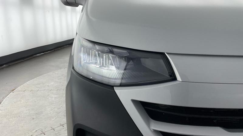 Used Volkswagen Transporter 2025 for sale - 76172652: Photo 33