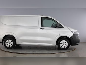 Used Volkswagen Transporter 2025 for sale - 76172652: Photo 4