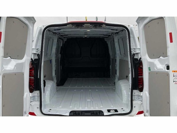 Used Volkswagen Transporter 2025 for sale - 76172619: Photo 19
