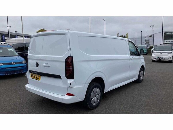 Used Volkswagen Transporter 2025 for sale - 76172619: Photo 21