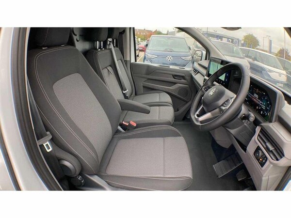 Used Volkswagen Transporter 2025 for sale - 76172619: Photo 32