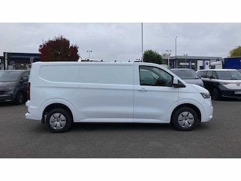 Used Volkswagen Transporter 2025 for sale - 76172619: Photo 4