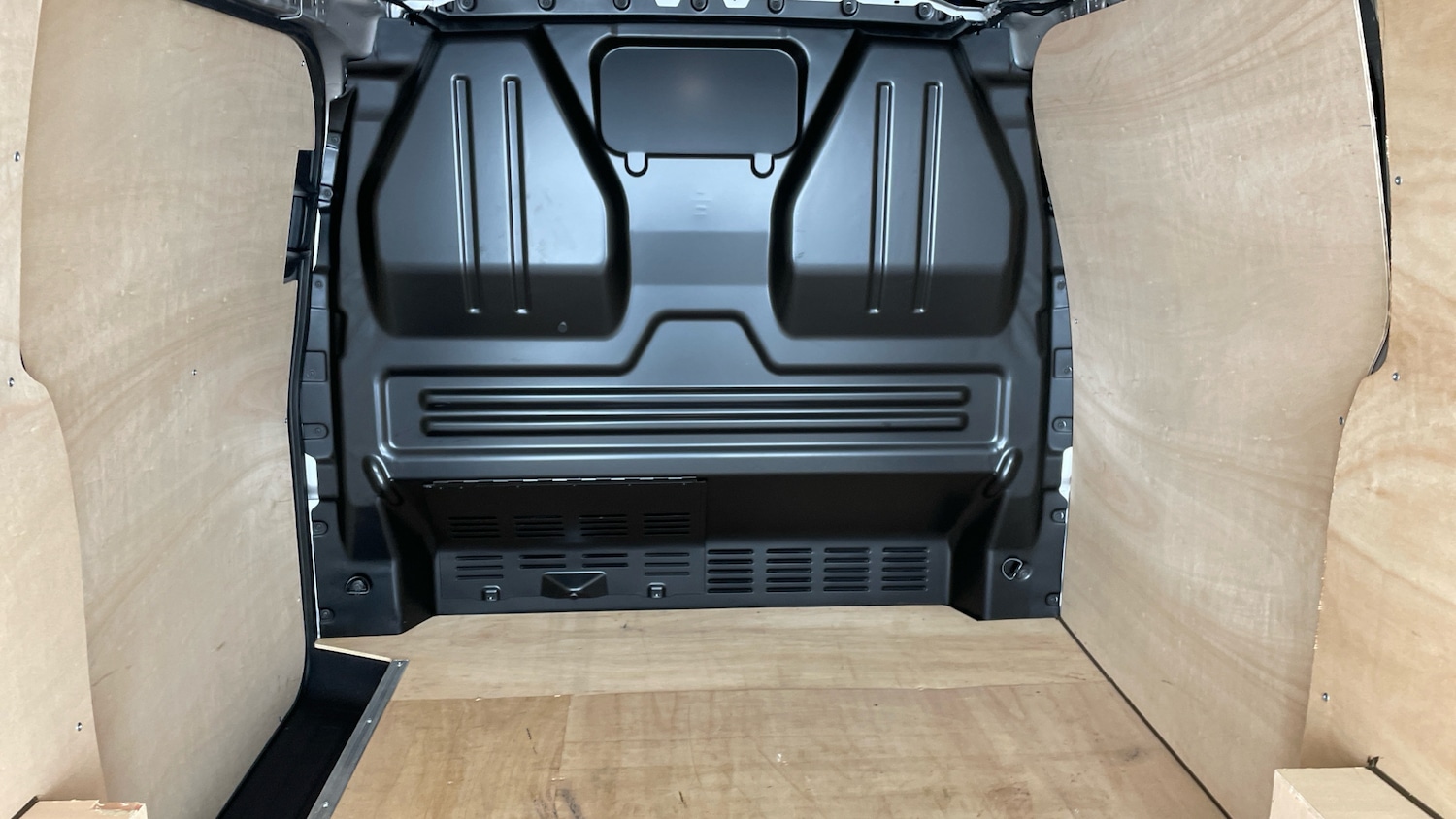 Used Volkswagen Transporter 2025 for sale - 77602679: Photo 28