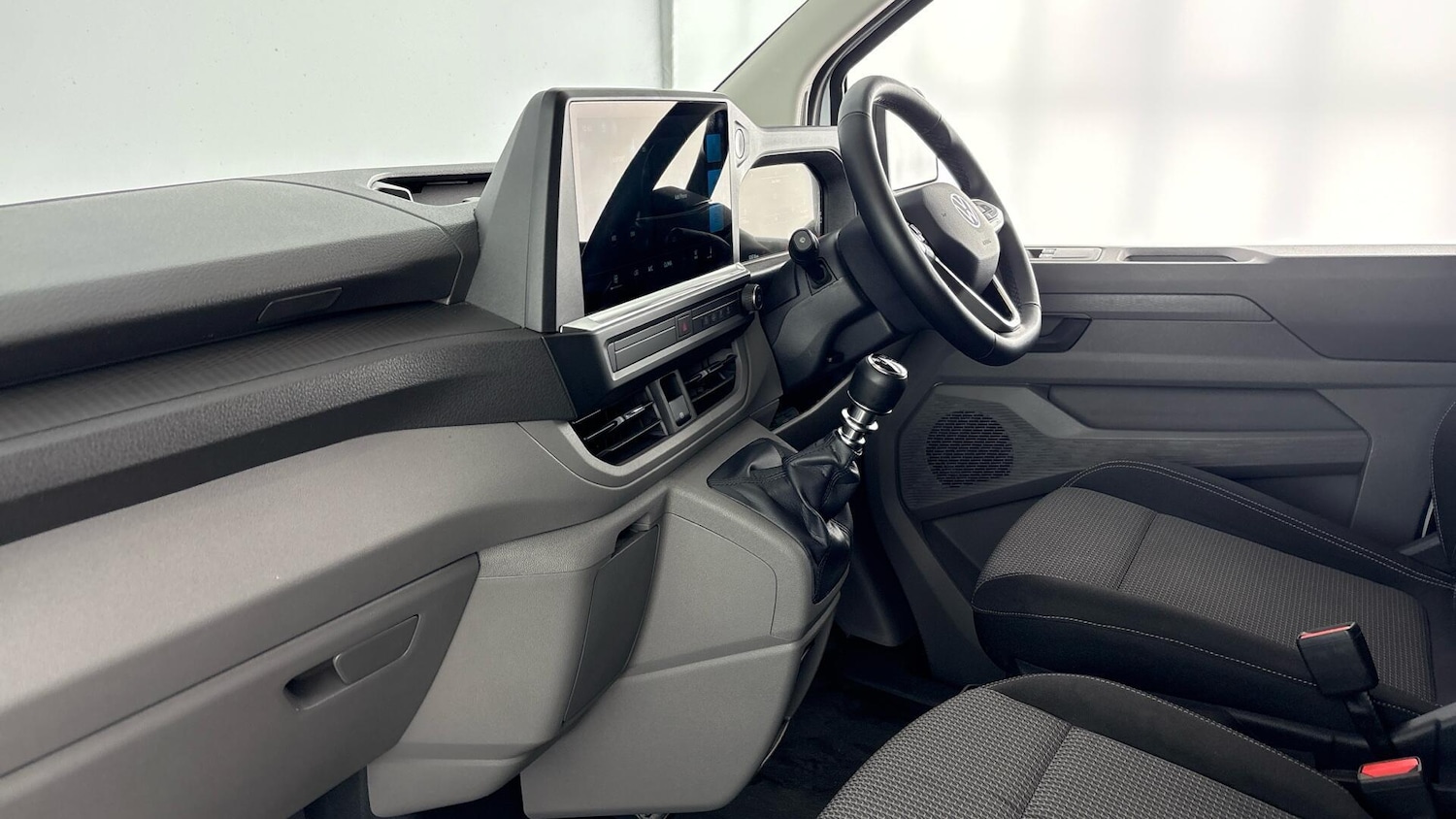 Used Volkswagen Transporter 2025 for sale - 77506134: Photo 2