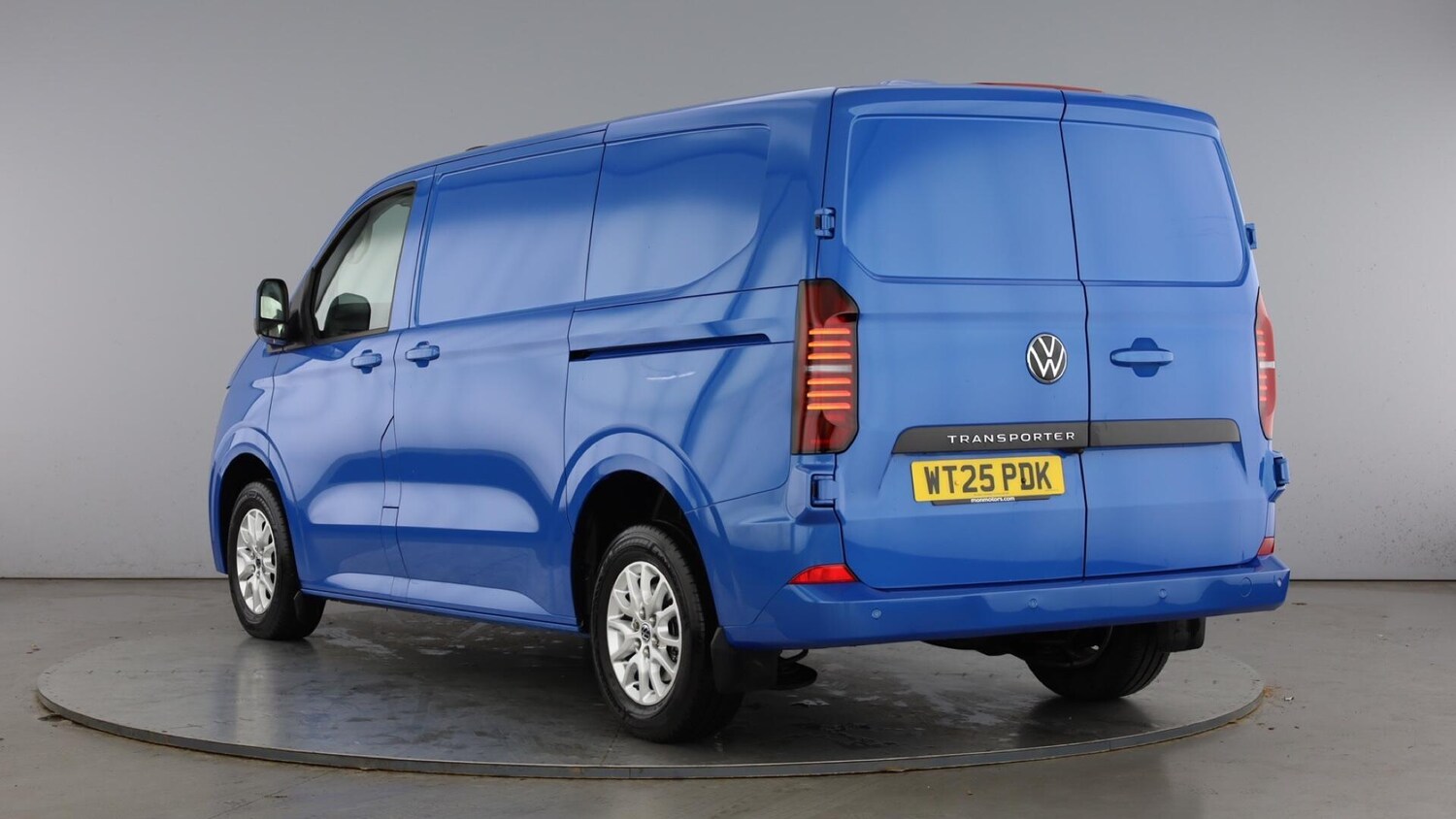 Used Volkswagen Transporter 2025 for sale - 77602655: Photo 3