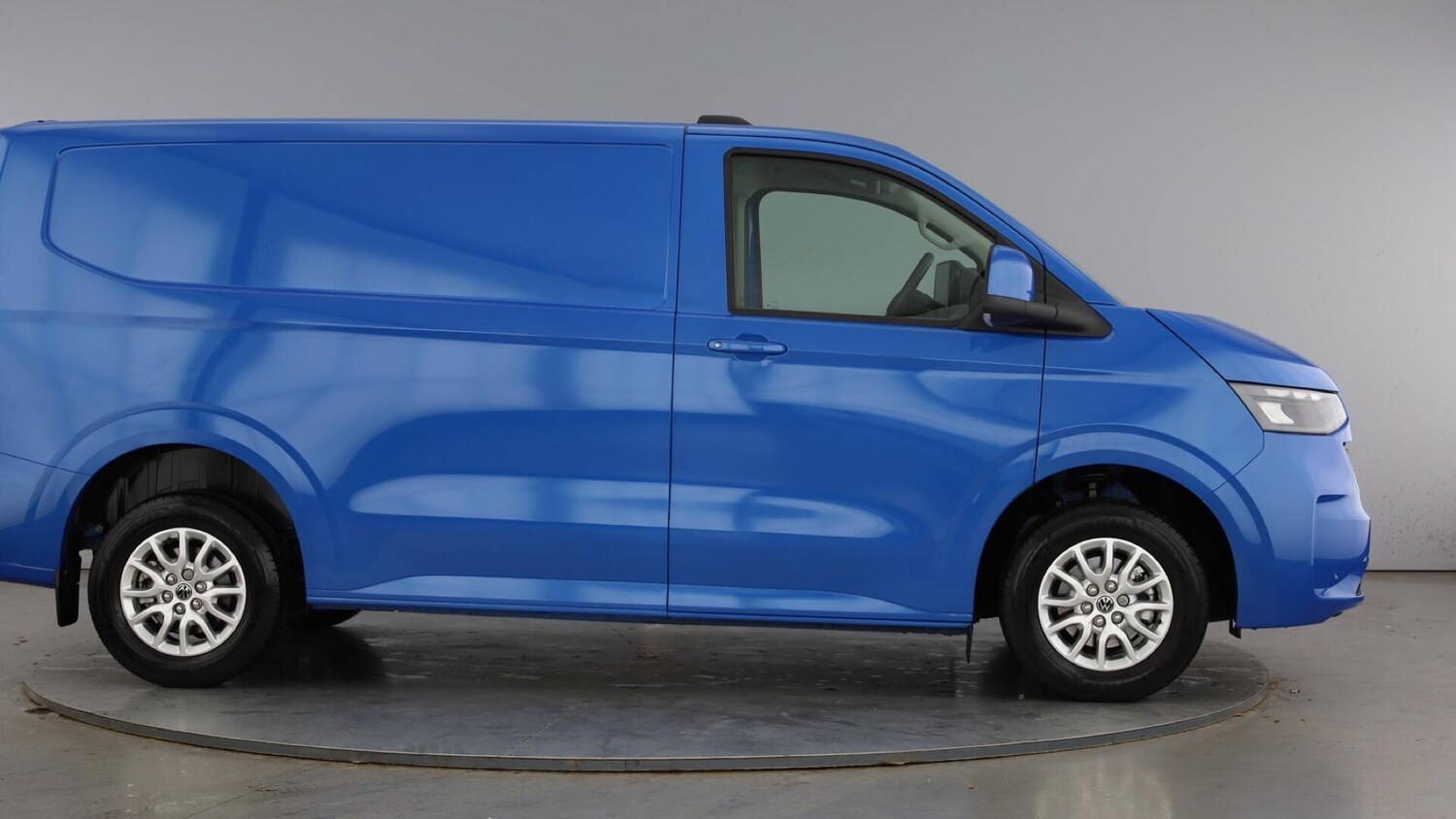 Used Volkswagen Transporter 2025 for sale - 77602655: Photo 4