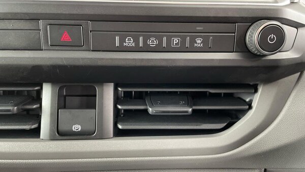 Used Volkswagen Transporter 2025 for sale - 76172612: Photo 16