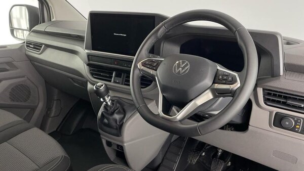 Used Volkswagen Transporter 2025 for sale - 76172612: Photo 6