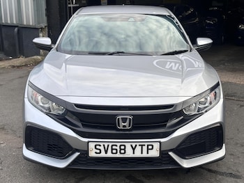 Used Honda Civic 2018 for sale - 77344356: Photo