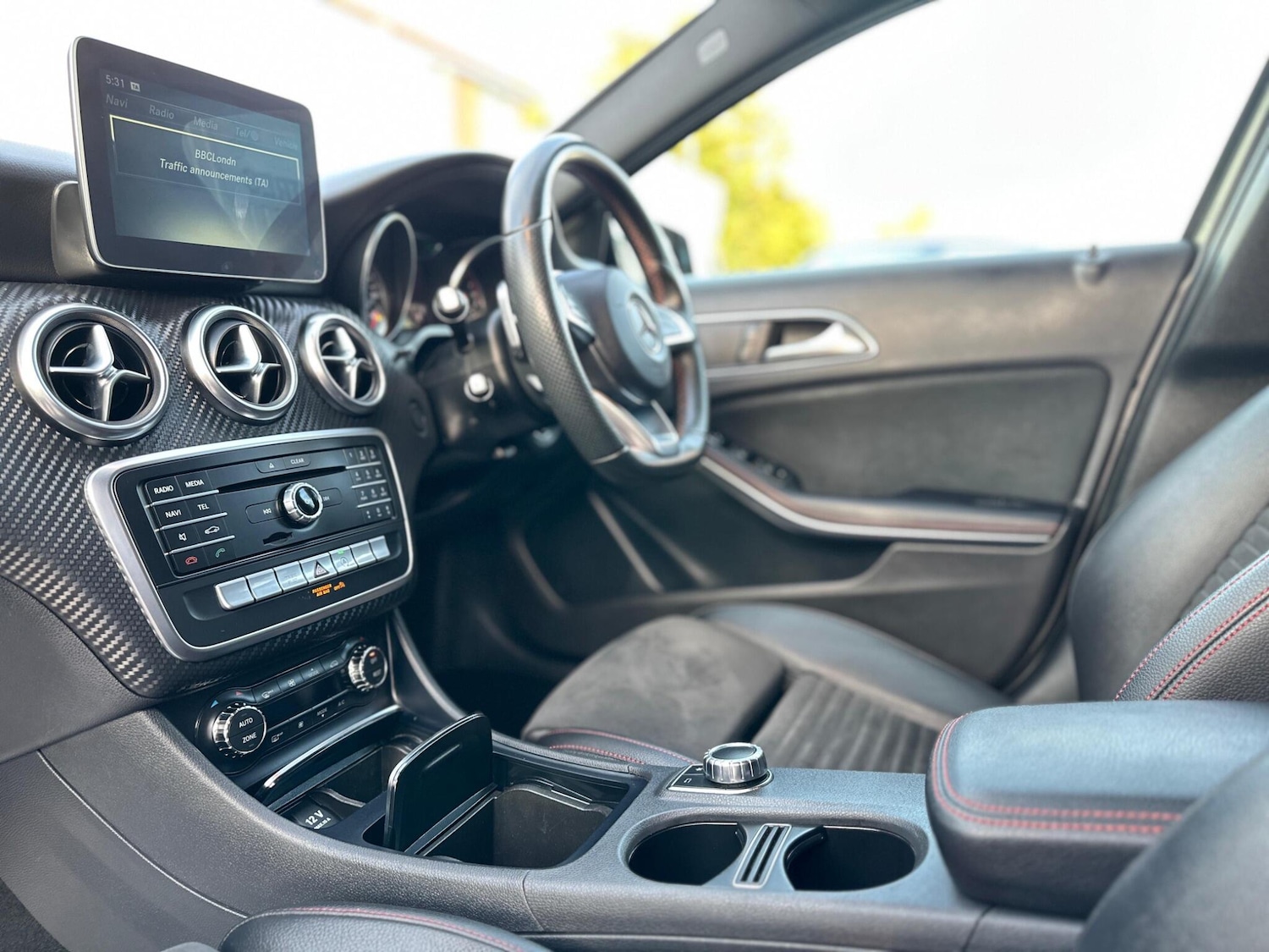 Used Mercedes-Benz A-Class 2017 for sale - 75990892: Photo 20