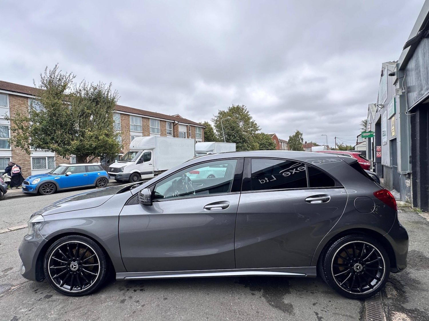 Used Mercedes-Benz A-Class 2017 for sale - 75990892: Photo 8
