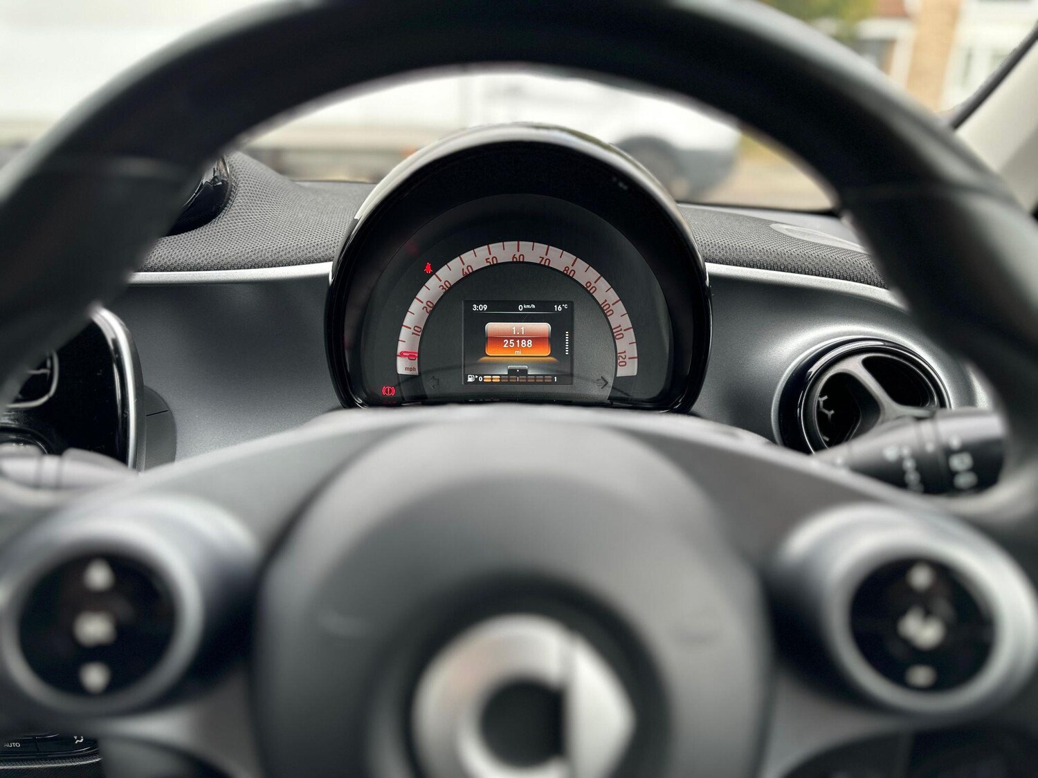 Used smart forfour 2018 for sale - 76199981: Photo 28