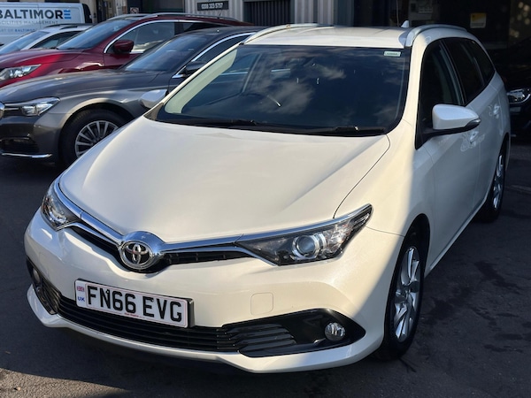 Used Toyota Auris 2016 for sale - 76121797: Photo 5