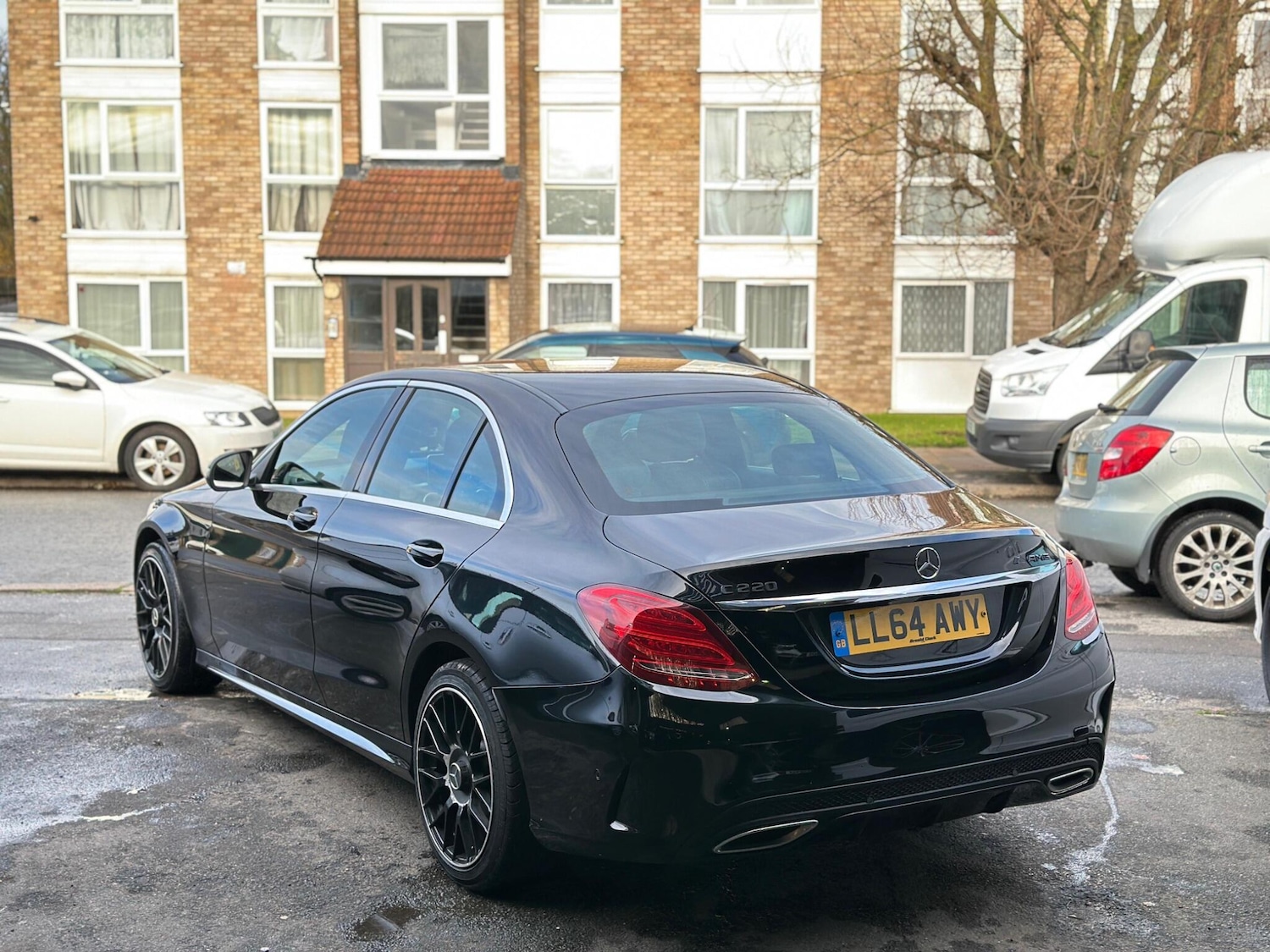 Used Mercedes-Benz C Class 2014 for sale - 77028976: Photo 7