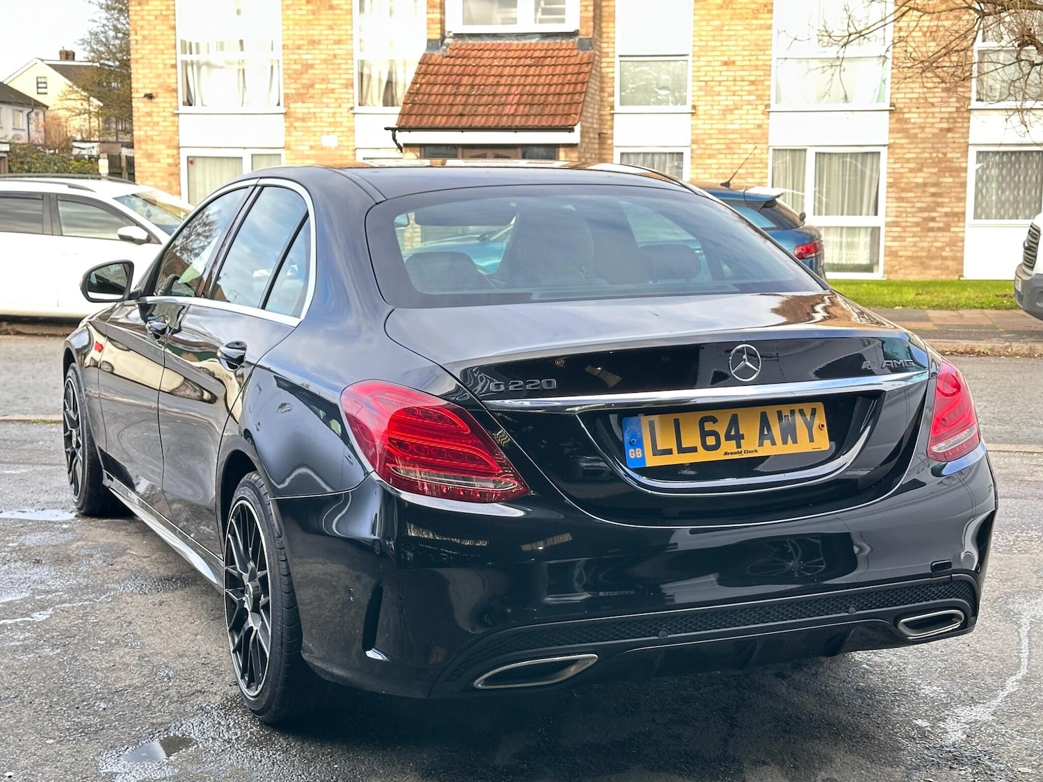 Used Mercedes-Benz C Class 2014 for sale - 77028976: Photo 8