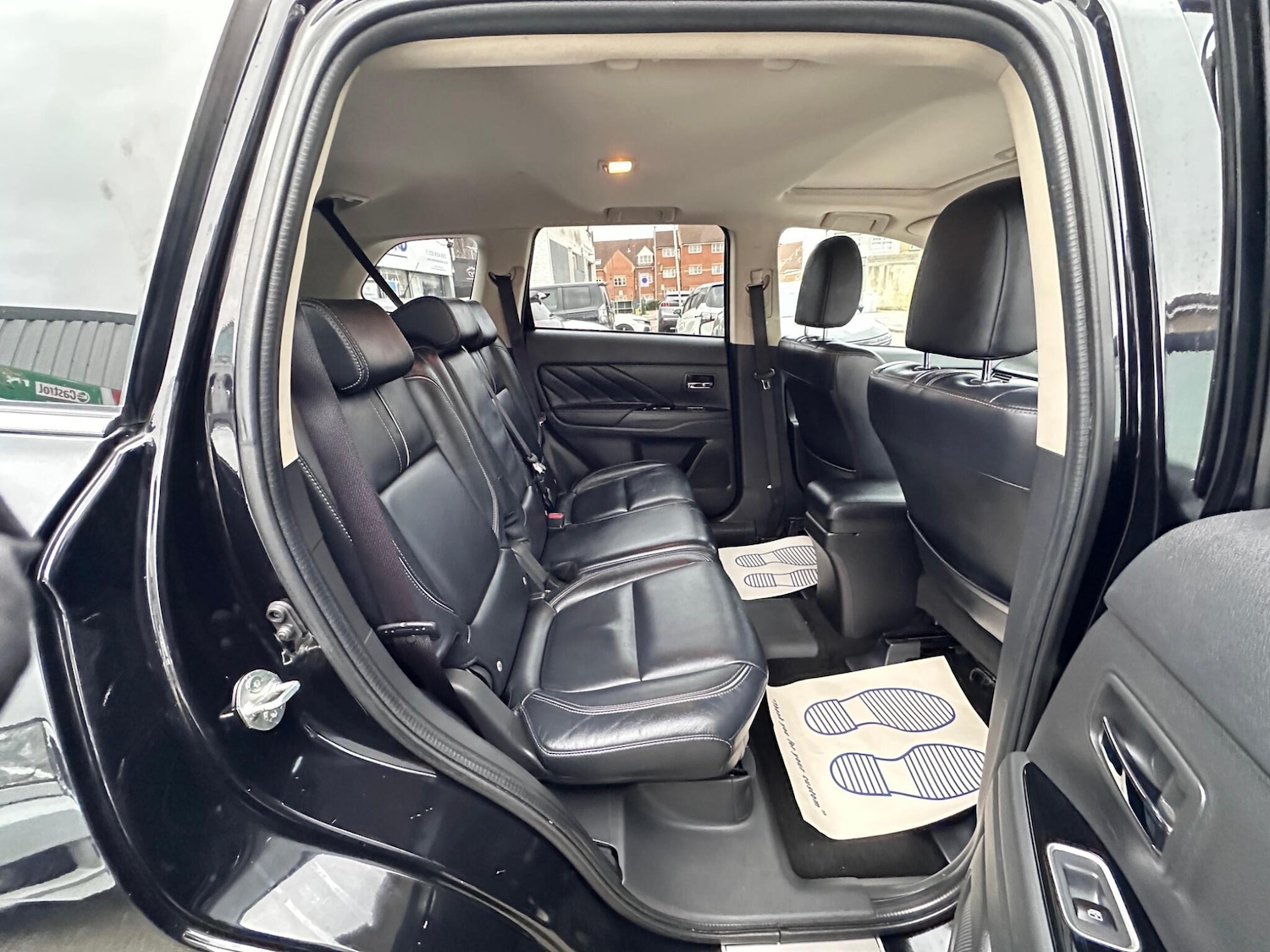 Used Mitsubishi Outlander 2016 for sale - 76887024: Photo 25